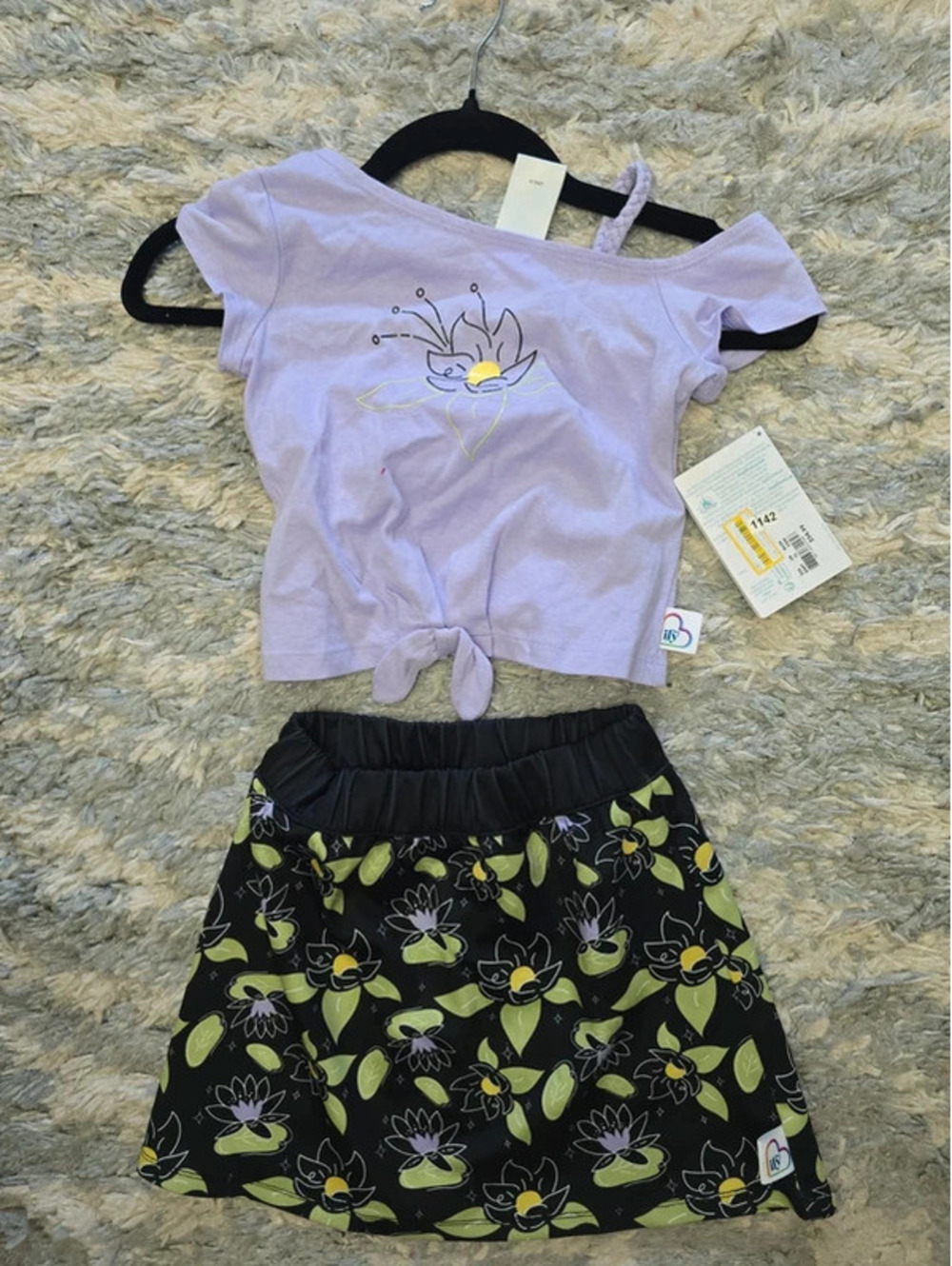 5/6 brand new princess tiana dress from the disney store item. 1142